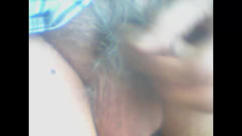 Snapshot of castells chatting on 04-28-26, 04:12 castells online show from 04-28-26, 04:12