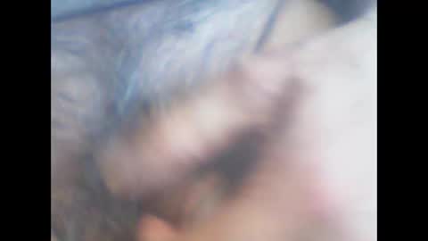 Snapshot of castells chatting on 05-14-26, 04:25 castells online show from 05-14-26, 04:25