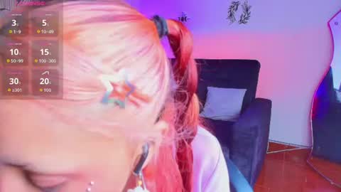 Snapshot of cat__moon__ chatting on 07-15-26, 07:19 Karol online show from 07-15-26, 07:19