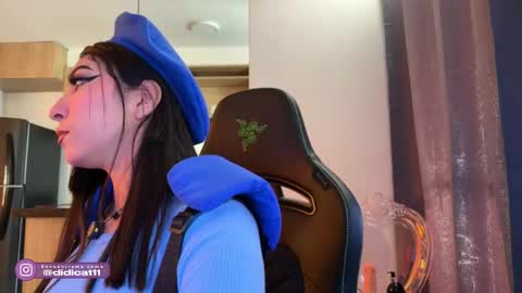 Snapshot of cat_didy chatting on 03-09-26, 02:21 Didy online show from 03-09-26, 02:21