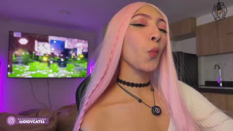 Snapshot of cat_didy chatting on 03-28-26, 05:12 Didy online show from 03-28-26, 05:12