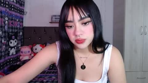 Mila online show from 09-28-25, 03:45