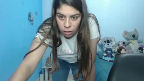 Snapshot of cata_09 chatting on 09-08-25, 10:09 cata online show from 09-08-25, 10:09