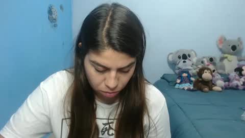 Snapshot of cata_09 chatting on 10-02-25, 12:28 cata online show from 10-02-25, 12:28