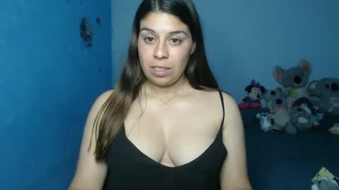 Snapshot of cata_09 chatting on 11-19-25, 11:38 cata online show from 11-19-25, 11:38