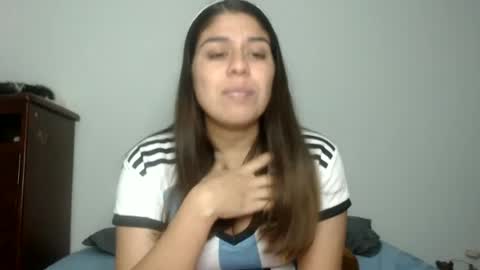 Snapshot of cata_09 chatting on 06-16-26, 11:51 cata online show from 06-16-26, 11:51