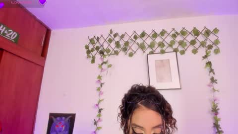 Cata green model independient online show from 11-13-25, 08:08