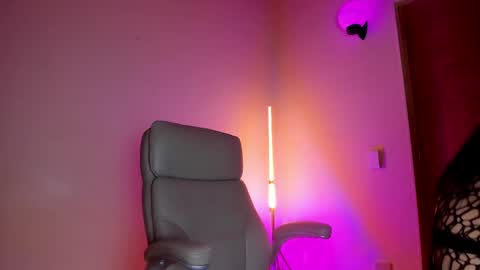 cata_n_cami online show from 03-01-25, 04:04