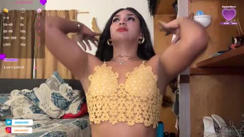 Snapshot of catafitt_1 chatting on 12-16-25, 03:22 catalyna fitness online show from 12-16-25, 03:22