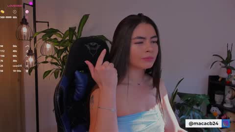 MACARENA online show from 01-12-25, 09:29