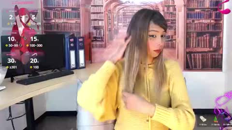 Snapshot of catalella_ar chatting on 11-25-25, 03:17 Queen Catalella online show from 11-25-25, 03:17