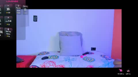 Snapshot of cataleya19__ chatting on 06-08-26, 10:04 cataleya19__ online show from 06-08-26, 10:04