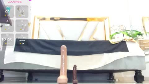 Snapshot of catalillina_love1 chatting on 02-12-25, 11:51 Cata online show from 02-12-25, 11:51