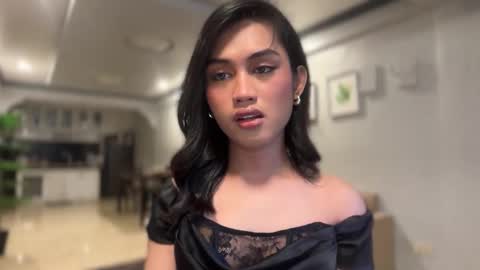 catalina2605 online show from 10-28-25, 05:37