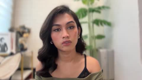 catalina2605 online show from 11-08-25, 04:01