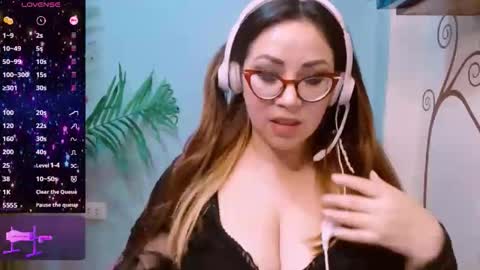 catalina3772516 online show from 06-04-26, 11:33