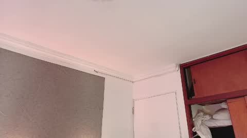 Snapshot of catalina944 chatting on 04-02-26, 03:37 Catalina online show from 04-02-26, 03:37
