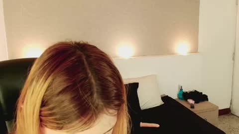 Snapshot of catalina944 chatting on 04-14-26, 02:50 Catalina online show from 04-14-26, 02:50