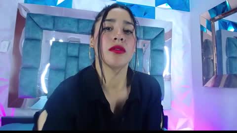 Snapshot of catalina_bustos chatting on 03-02-25, 03:45 Catalina bustos online show from 03-02-25, 03:45