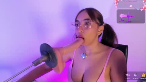 Cata  Monday- Saturday   On line at 0100pm-0700pm online show from 02-09-26, 07:29