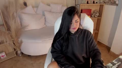 Catalina online show from 01-08-25, 05:27