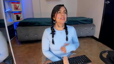 Catalina online show from 02-15-25, 12:15