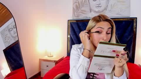catalina_osorio online show from 04-11-26, 11:25
