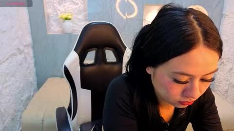 Online 800 to 1400 online show from 02-11-26, 02:00