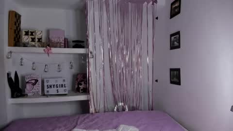 Snapshot of catalinagarciaa chatting on 02-28-25, 03:15 Catalina Garcia online show from 02-28-25, 03:15