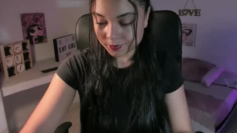  Catalina Garcia     online show from 12-13-25, 09:20