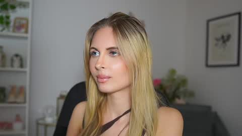 Snapshot of catecrago_ chatting on 03-05-25, 06:34 catecrago online show from 03-05-25, 06:34