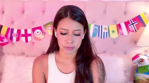 Snapshot of caterinaromano_ chatting on 06-30-26, 07:37 CaterinaRomano online show from 06-30-26, 07:37