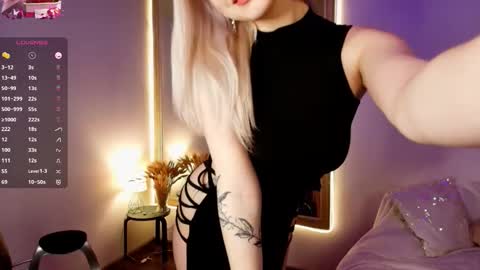 Anna  online show from 01-13-26, 02:17