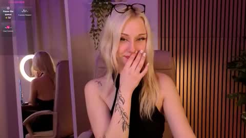 Anna  online show from 03-04-26, 01:44