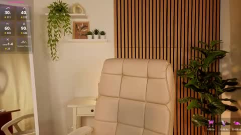 Anna  online show from 03-25-26, 01:44