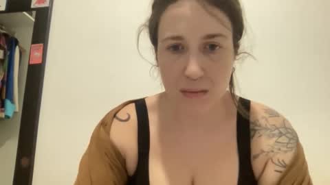 Snapshot of catgirl_blueyes chatting on 12-21-25, 09:00 Catgirl online show from 12-21-25, 09:00