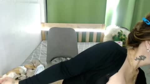 red online show from 02-08-26, 01:31