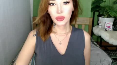 Snapshot of cathalea_toni chatting on 07-06-26, 01:24 red online show from 07-06-26, 01:24