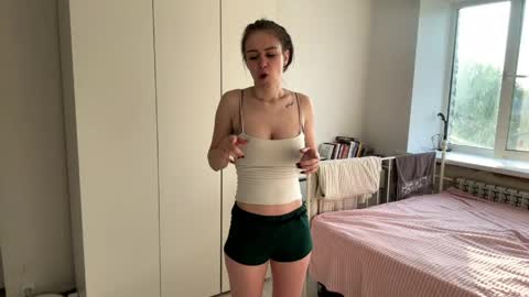 Lolly online show from 05-21-26, 03:52