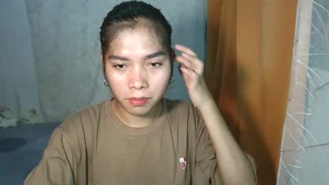 Snapshot of catherine_365 chatting on 09-21-25, 03:30 catherine_365 online show from 09-21-25, 03:30