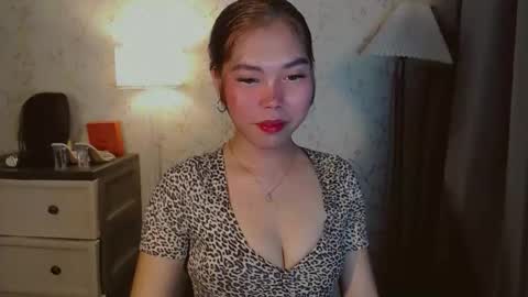 Snapshot of catherine_365 chatting on 11-12-25, 07:03 catherine_365 online show from 11-12-25, 07:03