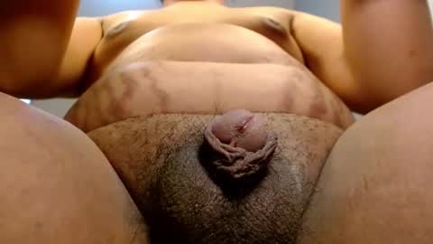 Snapshot of catherine_louise chatting on 10-03-25, 01:35 cath online show from 10-03-25, 01:35