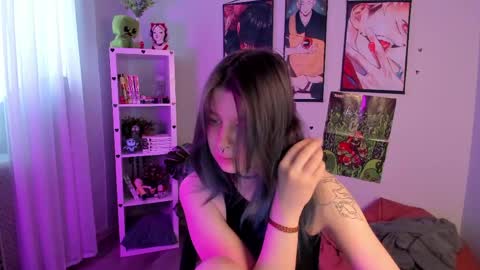 Catherine online show from 04-13-26, 02:55