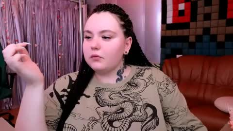 Snapshot of catherineclaire chatting on 06-19-26, 05:17 catherineclaire online show from 06-19-26, 05:17