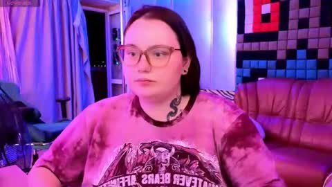 Snapshot of catherineclaire chatting on 07-19-26, 05:16 catherineclaire online show from 07-19-26, 05:16
