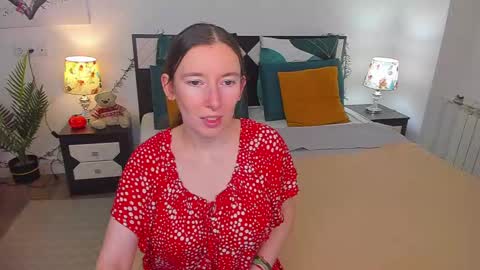 Catrin online show from 12-08-24, 05:18