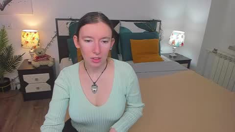 Catrin online show from 02-23-25, 06:39