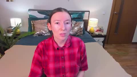 Catrin online show from 02-20-26, 03:47