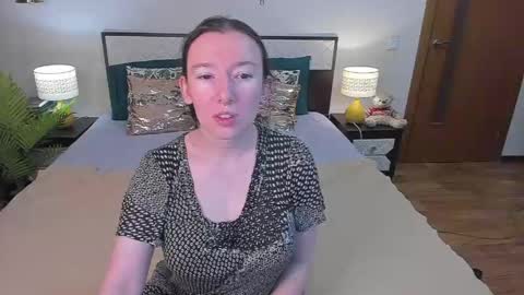 Catrin online show from 05-24-26, 04:39