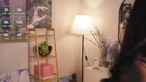 Lee online show from 09-19-25, 04:07